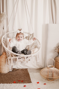 Witte strik haarclip met strass steentjes
